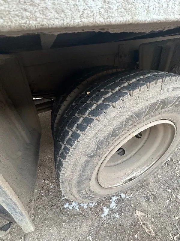 Продам mercedes atego 2003 год технически в хорошем состоянии, готова работать. техника часы, мотор работает как положено г. стаханов +7 (959) 554-47-77 📞 звоните: +7(959)5544777 - фотография - 4