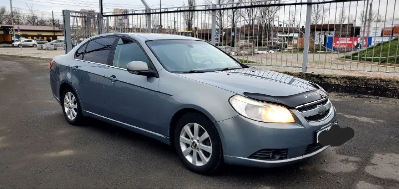 Продам chevrolet эпику 2012 год механика 2 литра самый надежный двигатель и коробка беспроблемный пр... - фотография