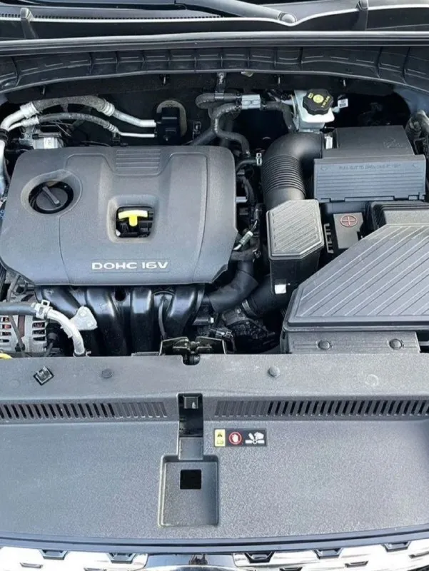 Продам. кроссовер hyundai tucson рейсталинг поколение |||2018г. в эксплуатация с 2019 года двигатель 2.0 бензин коробка автоматическая пробег родной 162тыс км. автомобиль в идеальном состоянии. без вложений. кузов весь в отличном состоянии. стёкла все оригинальные. пред максимальная комплектация, ухоженный тканевый салон, датчики света, дождя, подогревы всех сидений, подогрев зеркал и стекл, подогрев руля, мульти руль, полный электропакет, carplay мультимедиа, блютус громкая связь, сигнализация star laine, автозапуск. новые зимние шины, и очень многое другое ! цена.1950т. р с документами полный порядок, осмотр г. макеевка +79498000450 📲 tg: @relaks2018 📞 звоните: +7(949)8000450 - фотография - 6