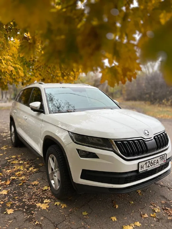 Собственник пpодам личное авто skoda kodiaq (7 мест)2020год в отличном соcтоянии передний привод, двигатель 1.4 турбо (150лс), бензин, коробка dsg dq250 цена: 1,850 номер для связи : +79494703045 ( телеграмм ) +7 (918) 598-81-64 +79495306517 снежное, торез, шахтёрск, донецк 📞 звоните: +7(949)4703045 - фотография - 3