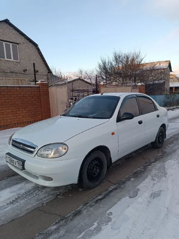 Продаётся daewoo sens 2009 г. объём 1.3 бензин-газ, состояние отличное, стеклоподъёмники электрические, сигнализация, центральный замок, гаражное хранение, цена 300.000р. торг все вопросы по телефону +79497316305 женя мариуполь 📲 tg: @olyurzuf 📞 звоните: +7(949)7316305 - фотография - 3