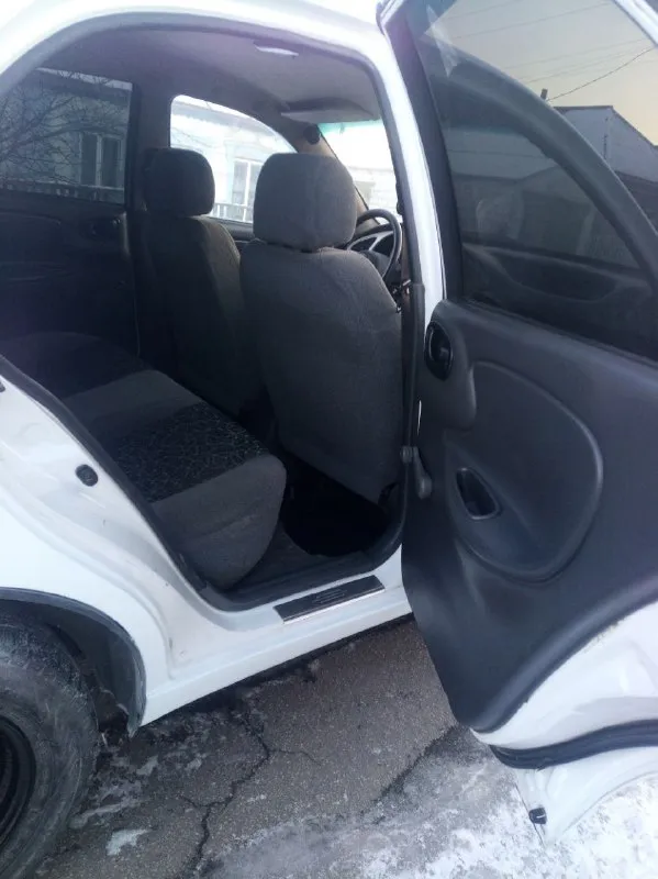 Продаётся daewoo sens 2009 г. объём 1.3 бензин-газ, состояние отличное, стеклоподъёмники электрические, сигнализация, центральный замок, гаражное хранение, цена 300.000р. торг все вопросы по телефону +79497316305 женя мариуполь 📲 tg: @olyurzuf 📞 звоните: +7(949)7316305 - фотография - 8