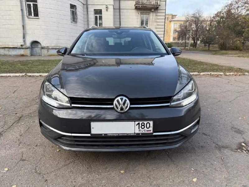 Volkswagen golf 7 (рестайлинг)1.6 tdi 2019 года из германии без пробега по рф цена: 2 000 000 руб. контактный телефон: ☎️+7 949 501 91 02☎️ пробег 232 000 км. коробка передач: механическая привод передний место осмотра: донецк автомобиль на рф учете автомобиль комплектации iq. drive оснащен автоматической парковкой, парктрониками 360, ассистентом контроля слепых зон, auto hold, системой start-stop, автоматический дальний свет, адаптивный круиз контроль, движение в полосе, экстренное торможение, проекция iq. drive, цифровая приборная панель, car play, подогрев сидений и т. д. автомобиль полностью в родной краске (включая бампера), очень экономичный, полностью обслужен (заменен комплект грм, помпа, ремень масляного насоса, сальник коленвала, ремень и ролик генератора, залит антифриз febi g13, масло двигателя motul, масло в коробке febi, поменяны все фильтра, поставлены проставки 2 см перед и зад, сделан развал схождения). экология на месте всё работает. 📲 tg: @workgroup3020 📞 звоните: +7(949)5019102 - фотография - 2