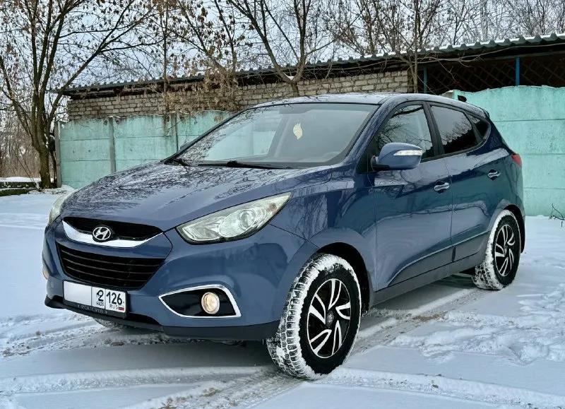 Hyundai ix35 2012 год эксп 211 тыс км пробега оригинального 2.0 литра бензин мкпп в полной комплекта... - фотография