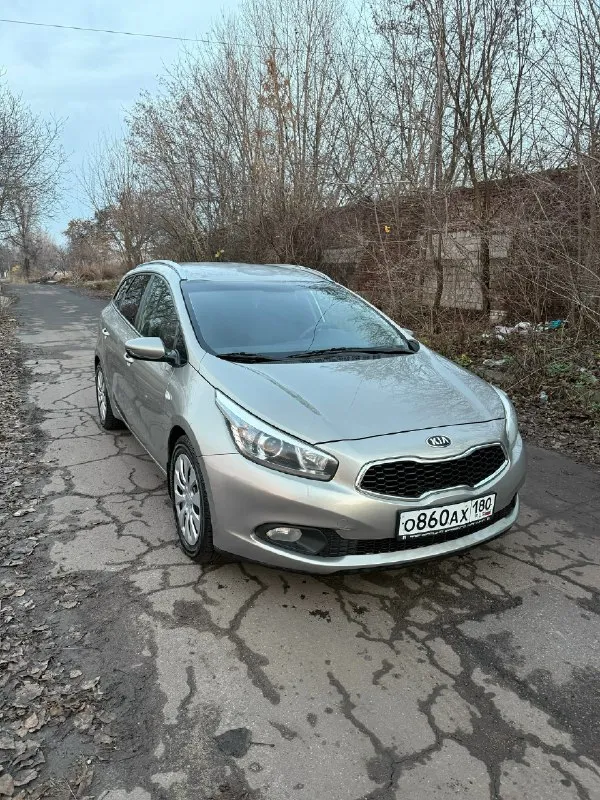 Продам kia ceed 2014 года 1.6 механика с оригинальным пробегом 175 тыс.
Машина в идеальном состоянии
2 Ключа, 2 комплекта резины на дисках
Готов на любые проверки, машина находится в донецке
Все вопросы по телефону
Цена 1120000₽
+79493447963
📞 🇷🇺 Звоните: +79493447963 - фотография - 3