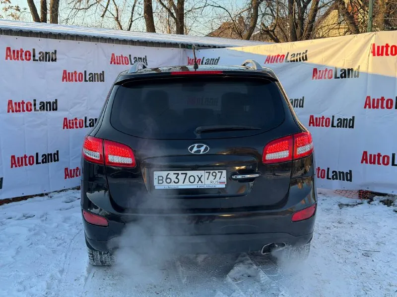 🚘 hyundai santa-fe 🚘 год выпуска: 2011 двигатель: 2.4 бензин пробег: 160.000км привод: полный кпп: автомат описание: все расходники заменены, отличное состояние! ❗️ цена 1.160.000 ₽❗️ 🏎️ продажа в кредит 🏎️ выкуп авто 🏎️ trade-in ☎️ +7 (949) 628-72-17 г. донецк, пр. дзержинского 55 📞 звоните: +7(949)6287217 - фотография - 4