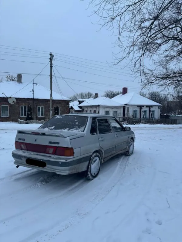 Всем доброго время суток поступила в продажу ваз 2115 год выпуска 2005 коробка ходовка в полном порядке дно стаканы бордюры целые без дыр резина r14 зима ❄️ хорошая музыка 🎵 ухоженный салон не скрипит не тарахтит по документам полный порядок на учёте стоит штрафов запретов нету стоит центральный замок по электрике все работает печка греет хорошо цена 173 торг у капота реальному покупателю за остальной информацией обращайтесь в лс или по номеру телефона +79495934956 осмотр донецк пригон обсуждается 📲 tg: @vany8293 📞 звоните: +7(949)5934956 - фотография - 2