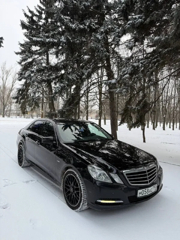Продам mercedes benz w212 в отличном состоянии, без вложений 2011 года выпуска с пробегом 219 000 км... - фотография