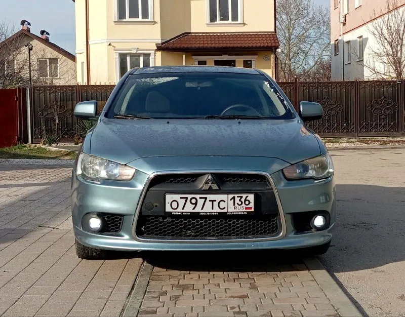 Продам mitsubishi lancer х 2011 год выпуска, рестайлинг !!! цена 685 т. р. хороший торг возле авто. осмотр донецк, ясиноватая. машина в отличном состоянии, полностью обслужена, вложений не требует абсолютно никаких (мотор и коробка в идеале), всё работает без нареканий. все расходники менялись вовремя по регламенту, делать абсолютно ничего не нужно. на момент стоит новый аккумулятор, новая резина, масло недавно поменял, обслужен и заправлен кондиционер, ходовая в полном порядке. по кузову ничего красить и делать не надо, есть антикоррозийная обработка, обесшумлена. двигатель заводится без каких-либо проблем, работает ровно, не троит, не дымит. мкпп работает отлично, ошибок на приборной панели нет. отличная комплектация: кондиционер, бортовой компьютер, сенсорная магнитола, abs, esp, иммобилайзер, airbag, подогревы сидений (2 режима), сигнализация starline, подогрев зеркал и заднего стекла, гур, стоит светодиодная оптика, серворуль. тел. : +7 (978) 555-77-28 (миранда - те 📞 звоните: +7(949)5061824 - фотография - 2