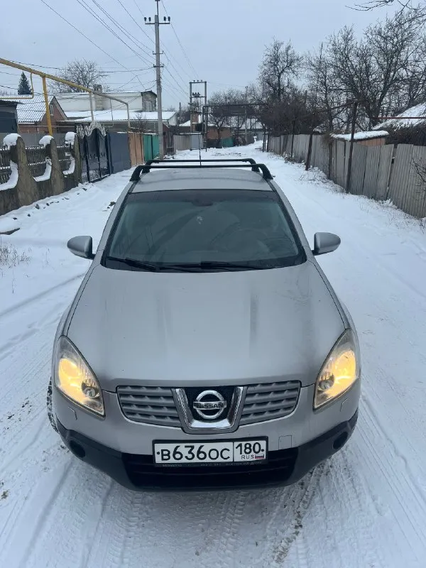 Продам. nissan кашкай-паркетник.2008год пробег 200000км. двигатель 2.0 газ-бензин коробка автомат подогрев седений-передних, парктроник, камера заднего вида два комплекта резины, на 17размер обслужена польностью цена 920000-возможен торг у капота горловка телефон для связи +79494086838 📞 звоните: +7(949)4086838 - фотография - 2