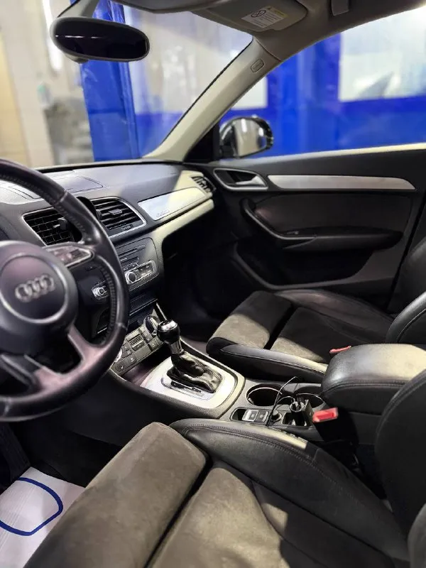 Продам audi q3 2.0 tfsi 2012 год бензин пробег 256.000 км родной, проверка по коробке есть недоработки по ходовке незначительные, отдам список с диагностики, что заменить (в основном резинки) зимняя резина в комплекте, диски одни машина любимая и эксплуатировалась бережно цена до 1го марта 1.550.000 без торга, цена на обмен выше. +79781076733 ася (мтс) - фотография - 3