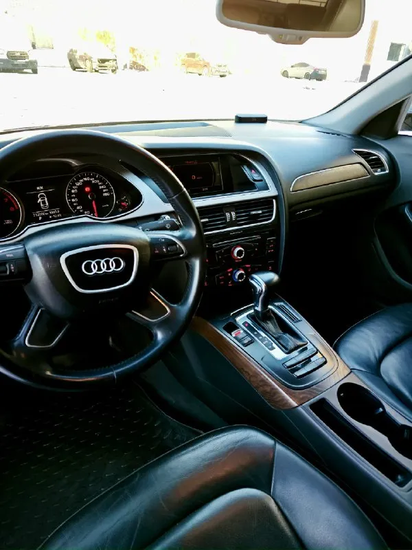 Audi a4 b8 2015 год (рестайлинг) 1.8 tfsi / 170 л. с gen3 пробег: 211 000 владельцев : 4 (собственник я, вписан в птс ) цвет :черный зимняя резина: ноябрь 2025 год замена масло: двигатель 1000 км (назад ) bardahl 5w-30 коробка замена масла : 190 000 установлены в ноябре 2025 год: -новый радиатор -тормозные колодки -квкг - электромагнитный клапан адсорбера -втулки стабилизатора lemforder 2шт -вал рулевой в сборе quatro freni - амортизатор задний mando 2шт заказ наряд есть, готов показать (если необходимо) стоимость 1.2 млн рублей (торг 50 тысяч на все) 89497947827 лучше в тг(здесь всегда на связи ). @raketa_91 1. [ 2. [ 3. [ 4. [ 5. [ 📞 звоните: +7(949)7947827 - фотография - 2