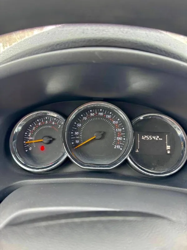 🇫🇷 renault sandero stepway 💰цена: 990 000р 🏢город: мариуполь 📅год выпуска: 2020 🧾пробег: 125 542км. ⚙️двигатель: 1.6 8v. ⛽топливо: бензин ⚙️кпп: механика 📞 телефон: +7-949-727-41-51 +7-989-263-55-56 +7-949-551-91-52 💾 описание: очень. .. ельным кузовом и увеличенным клиренсом. ✅ один владелец, рестайлинг ✅ оцинкованный кузов, без коррозии и дефектов ✅ техническая часть на 5+ ⚙️ двигатель renault k7m 1.6 8 клапанный, самый надежный в линейке, коробка переключает идеально. салон как новый. вложений не требует. ❄️ кондиционер, магнитола с bluetooth, гур, abs, кожаный руль, две подушки безопасности, птф, центральный замок. улица шевченко 2️⃣6️⃣9️⃣ 🏦 возможна продажа в кредит по двум документам. - фотография - 10