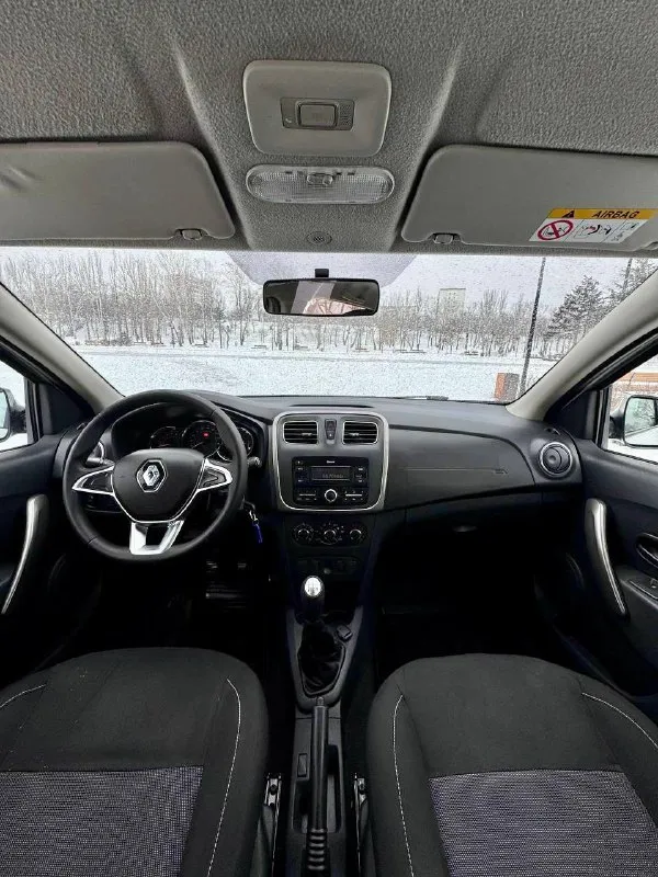 🇫🇷 renault sandero stepway 💰цена: 990 000р 🏢город: мариуполь 📅год выпуска: 2020 🧾пробег: 125 542км. ⚙️двигатель: 1.6 8v. ⛽топливо: бензин ⚙️кпп: механика 📞 телефон: +7-949-727-41-51 +7-989-263-55-56 +7-949-551-91-52 💾 описание: очень. .. ельным кузовом и увеличенным клиренсом. ✅ один владелец, рестайлинг ✅ оцинкованный кузов, без коррозии и дефектов ✅ техническая часть на 5+ ⚙️ двигатель renault k7m 1.6 8 клапанный, самый надежный в линейке, коробка переключает идеально. салон как новый. вложений не требует. ❄️ кондиционер, магнитола с bluetooth, гур, abs, кожаный руль, две подушки безопасности, птф, центральный замок. улица шевченко 2️⃣6️⃣9️⃣ 🏦 возможна продажа в кредит по двум документам. - фотография - 8