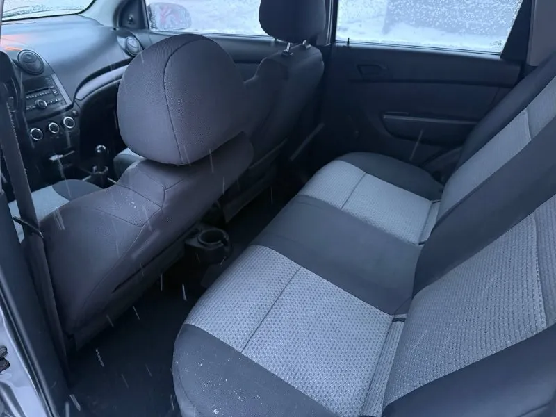 Сhevrolet aveo 2009 г. в. 1.2 бензин мкпп. автомобиль в достойном состоянии! кузов без коррозии! новое сцепление. новая зимня резина. кондиционер. отвечу на вопросы в телефонном режиме! цена: 415.000 руб г. донецк тел. : +79493910916 - фотография - 6