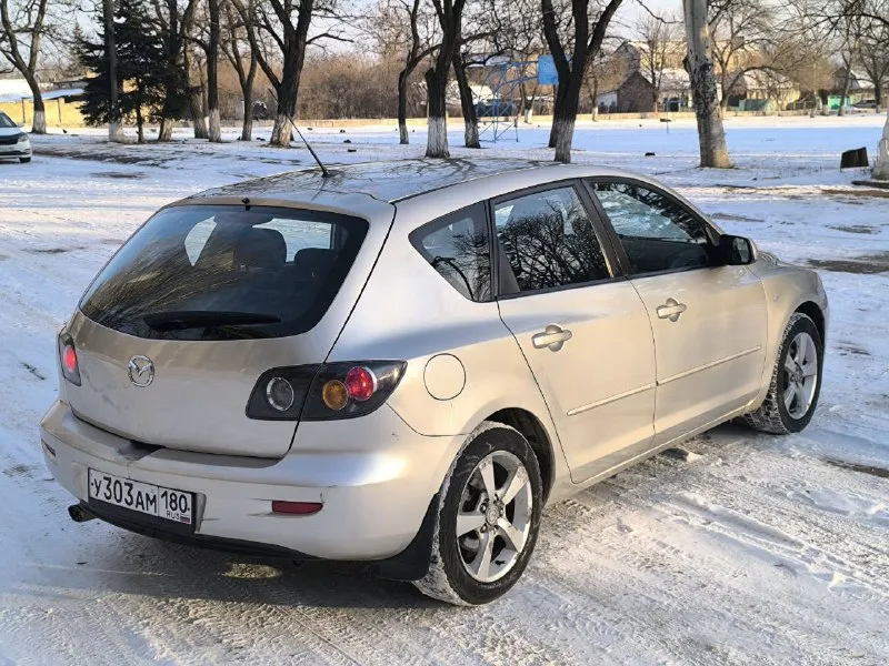 Цена 🎁 : 575 000 руб продам mazda 3 2006 года выпуска 1.6 на механике в хорошем состоянии! • кузов в идеальном состоянии • ходовая как мячик, все в идеале • двигатель в идеальном состоянии • коробка как новая, работает идеально • салон в хорошем состоянии автомобиль без дефектов, в хорошем состоянии, один владелец по документам, любое переоформление! новая зимняя резина, хорошая музыка с блютуз, круиз контроль, мультируль, климат контроль, подогрев сидений и многое другое. .. +79494260930 енакиево - фотография - 3