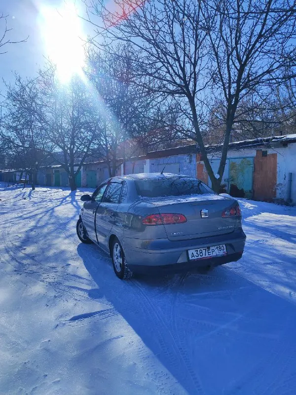 Продажа от первого хозяина! 2 комплекта ключей,2 комплекта резины! состояние сел и поехал, все расходники поменяны(масло q8 5/40)кондиционер заправлен- работает! подогрев сидений-работает!машина без сюрпризов и с зелёной автотекой! запуск при -18 без проблем! осмотр город макеевка ! цена 500т₽! +79493414018 📞 звоните: +7(949)3414018 - фотография - 2