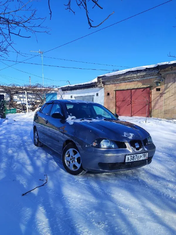 Продажа от первого хозяина! 2 комплекта ключей,2 комплекта резины! состояние сел и поехал, все расходники поменяны(масло q8 5/40)кондиционер заправлен- работает! подогрев сидений-работает!машина без сюрпризов и с зелёной автотекой! запуск при -18 без проблем! осмотр город макеевка ! цена 500т₽! +79493414018 📞 звоните: +7(949)3414018 - фотография - 4