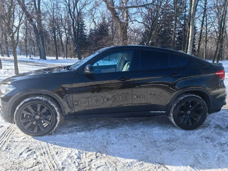 Продам bmw комплектация престиж, 2016, 186000 пробег, подогрев всех сидений вентиляция перед, голова андр, без ключевой дост, дотяжки, слепые зоны, 20 разношёрстные колеса, резина зима в комплекте. цена 3 250 000, не крашен, в остальном все супер. любые проверки. город макеевка. все вопросы по телефону +7 949 858 8787 📞 звоните: +7(949)8588787 - фотография - 5