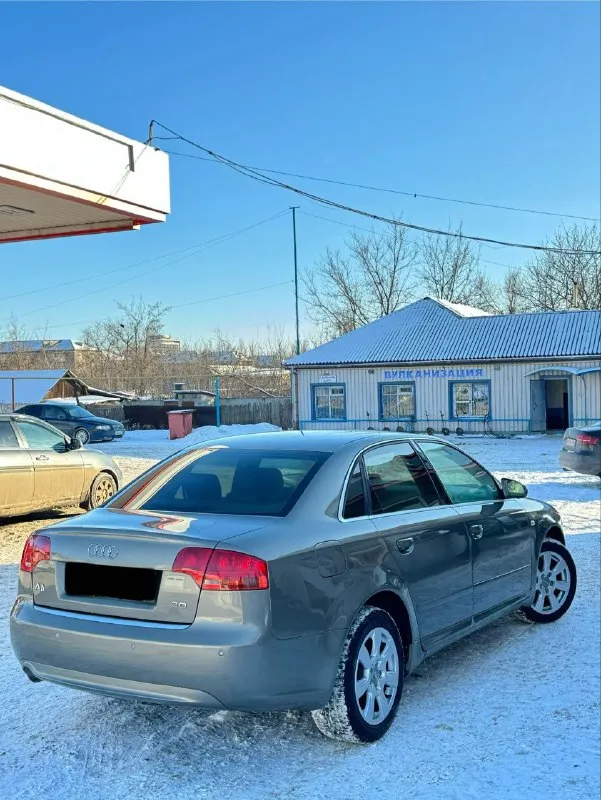 Audi a4 b7 ауди а4 b7 объем 2.0 ат 2007г бензин мотор отличный, не дымит, не троит, масло не жрет, едет бодро акпп не пинает, не буксует, переключает плавно. ходовая в отличном состоянии, не гремит, не стучит, не куда не тянет, едет мягко, плавно, и комфортно. электрика вся исправна, все работает, ошибок нет никаких! документы чистые, без запретов, без штрафов. переоформление без проблем, можно с моим присутствием! машинка отличная, очень красивая, экономичная, по адекватной цене) остальные вопросы по тел осмотр г. макеевка связь +79496073269 цена 730.000 торг реальному клиенту - фотография - 4