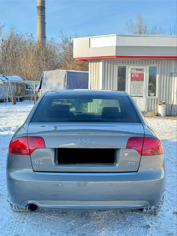 Audi a4 b7 ауди а4 b7 объем 2.0 ат 2007г бензин мотор отличный, не дымит, не троит, масло не жрет, едет бодро акпп не пинает, не буксует, переключает плавно. ходовая в отличном состоянии, не гремит, не стучит, не куда не тянет, едет мягко, плавно, и комфортно. электрика вся исправна, все работает, ошибок нет никаких! документы чистые, без запретов, без штрафов. переоформление без проблем, можно с моим присутствием! машинка отличная, очень красивая, экономичная, по адекватной цене) остальные вопросы по тел осмотр г. макеевка связь +79496073269 цена 730.000 торг реальному клиенту - фотография - 5