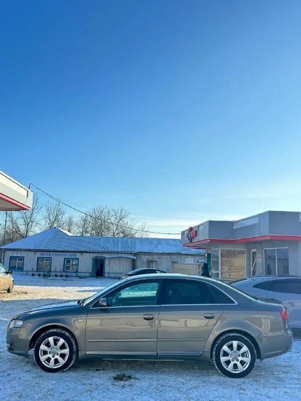 Audi a4 b7 ауди а4 b7 объем 2.0 ат 2007г бензин мотор отличный, не дымит, не троит, масло не жрет, едет бодро акпп не пинает, не буксует, переключает плавно. ходовая в отличном состоянии, не гремит, не стучит, не куда не тянет, едет мягко, плавно, и комфортно. электрика вся исправна, все работает, ошибок нет никаких! документы чистые, без запретов, без штрафов. переоформление без проблем, можно с моим присутствием! машинка отличная, очень красивая, экономичная, по адекватной цене) остальные вопросы по тел осмотр г. макеевка связь +79496073269 цена 730.000 торг реальному клиенту - фотография - 7