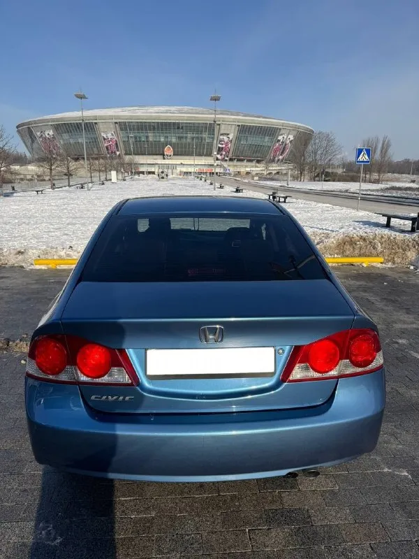 🚘 honda civic 2006 ✅ 2006 год выпуска ✅ : 1.8 ат / бензин / ✅ пробег: 205.000 km 🔥 редкое состояние авто. европейка, покупалась в автосалоне донецка в 2007 году, полностью оригинальный пробег, все родные стекла. 💫 хозяйский автомобиль. вложений никаких не требует. каждый день на ходу. я - собственник. есть незначительные следы эксплуатации, и вторичные окрасы по годам, всё по делу. 🚙 комплектация максимальная в то время, с люком, климатом, круизом, подогревами сидений, складыванием зеркал, лепестками и спортивным обвесом. 💥 2 ключа, 2 комплекта импортной резины. установлена сигнализация и multilock. хороший свет. кондиционер заправлен. полностью обслужен до мелочей. кузов летом покрывался керамикой. 📍 осмотр в донецке. возможна продажа в кредит через автосалон. 💸 950.000 ₽ (торг) +7 (949) 984-68-08 📞 звоните: +7(949)9846808 - фотография - 5