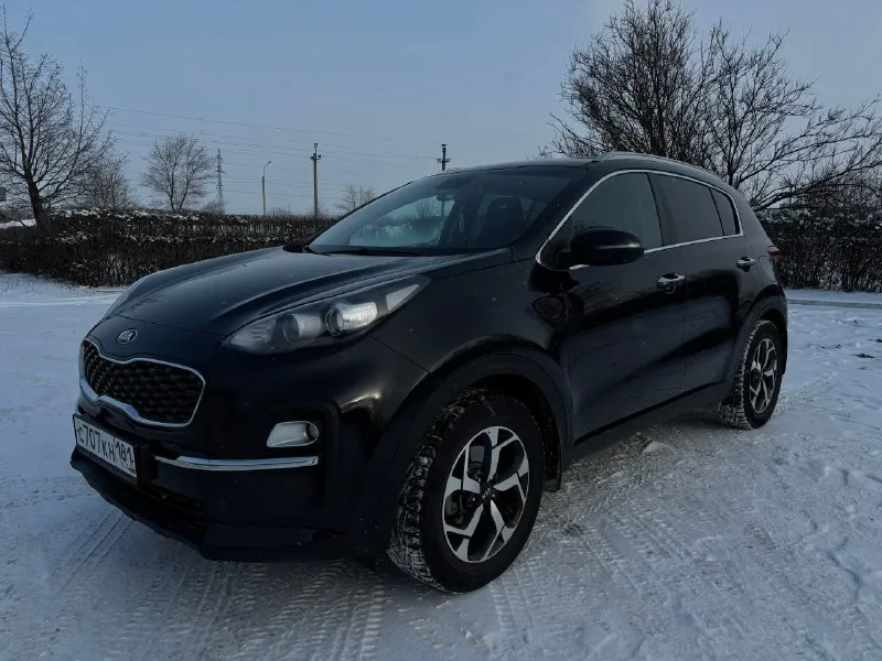 Продам kia sportage, 2020 г
: 2.0 ( 150 Л/с, бензин)
Коробка : автомат
Состояние: отличное
Пробег:139 000 км
Цена: 2 300 000
Продаю надежный, красивый и качественный городской кроссовер. Автомобиль внешне и технически в прекрасном состоянии. Полностью в заводском окрасе, кузов без ржавчины. Есть все для комфортной езды: 2х зонный климат контроль, подогрев сидений, мульти руль с подогревом, складывающиеся боковые зеркала, датчики давления в шинах. Двигатель без задиров, коробка работает идеально, переключает плавно без пинков. Автомобиль без дтп. Автотека зеленая! Пробег оригинальный! Машиной останетесь довольны!
Осмотр г. Алчевск. Звонить +79592411748
Telegram-
+79009452986
📞 Звоните: +7(959)2411748 - фотография - 1