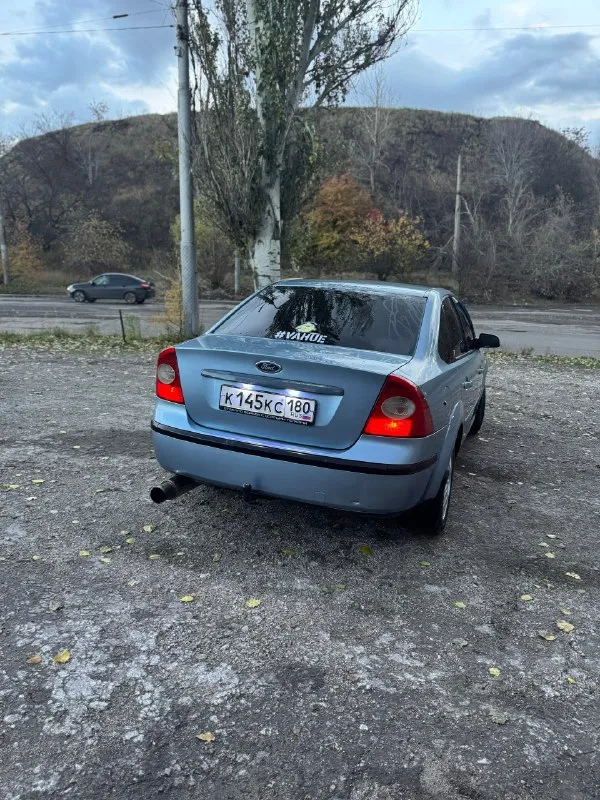 Продам ford focus 2005 года, мотор 2.0 литра (мотор контрактный 64000 км, документы на руках)по ходо... - фотография