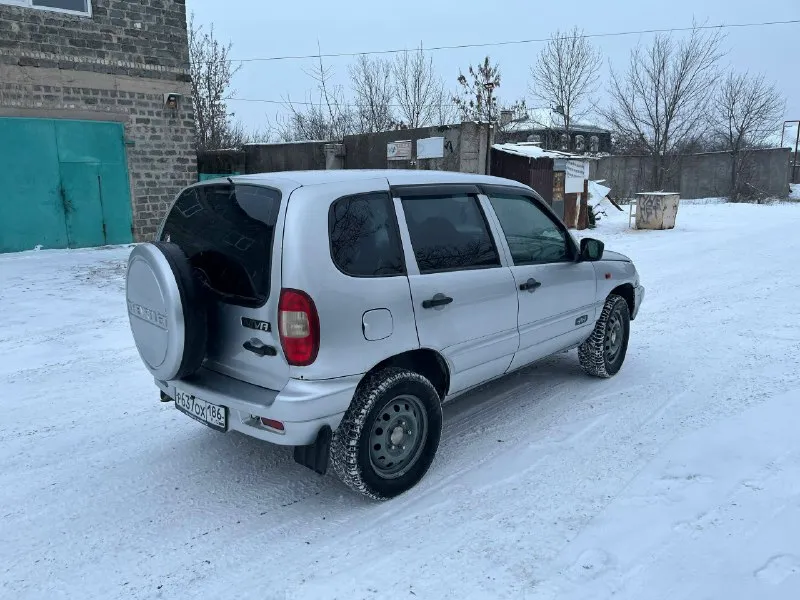 Продам chevrolet niva 2004 г. в. машина в хорошем состоянии, обслуживалась своевременно. из недавнег... - фотография
