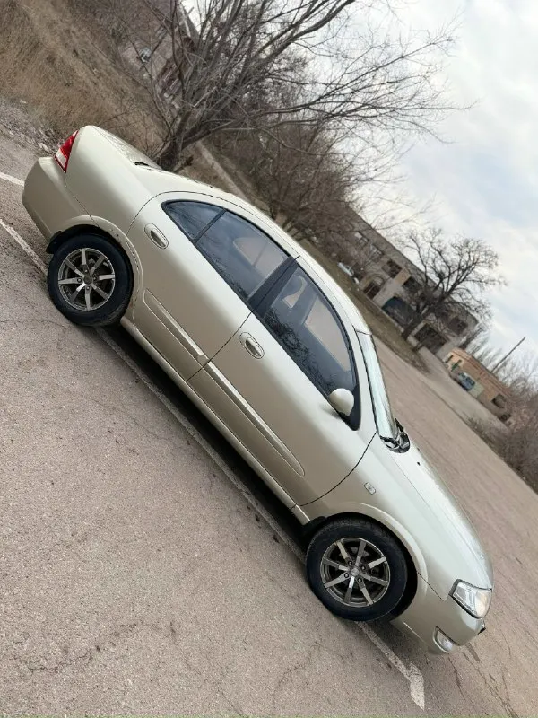 Продам almera classic 2007г 1,6 механика автомобиль очень резвый, двигатель работает ровно, тихо, бе... - фотография