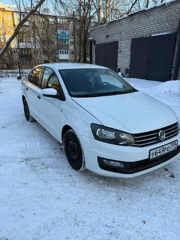 В макеевке в наличии volkswagen polo 2019 года 1 хозяин оригинал птс два ключа 1.6 бензин 90 л. с механика передний привод комлектация trendline 4 эсп большой экран мультимедия не гнилой не ржавый без ошибок технически идеален никаких вложений не требует вин номера читаются отлично дно/пороги в отличном состоянии по прибору кузов весь бьется в родном окрасе не более 120 микрон цена 750 000 +7 (949) 438-81-25 📲 tg: vados 📞 звоните: +7(949)4388125 - фотография - 2