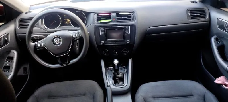 Срочно продам volkswagen jetta, 2016 года. объем 1,4, кпп - автомат 6-ти ступенчатый, обычный, не dsg, цена 1,140 млн. руб. , торг. пробег 114 тыс. км. салон в хорошем состоянии, кондиционер, камера заднего вида, авто очень экономичен, электростеклоподъемники, подогрев заднего стекла, магнитола, комплект летней резины, детально по телефону +79493202480, +79493560528 📞 звоните: +7(949)3202480 - фотография - 8