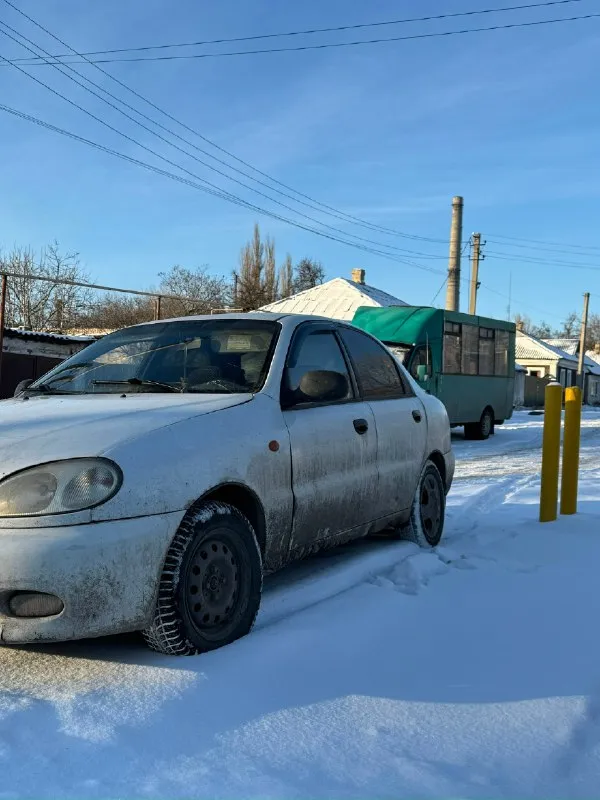 Продам chevrolet ланос 1.5 8клоп полная комплектация кондиционер рабочий заправлен гур работает не г... - фотография