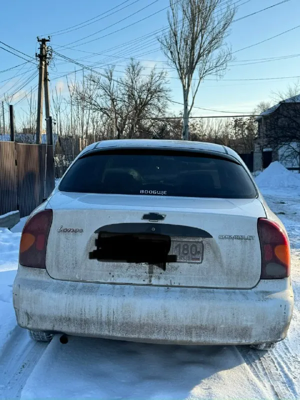 Продам chevrolet ланос 1.5 8клоп полная комплектация кондиционер рабочий заправлен гур работает не гудит все хорошо мотор впорядке кпп тоже, передачи все включаются, ничего не вылетает, все работает вся электрика в рабочем состоянии все что должно работать, все работает по кузову 4( пороги поварены) есть небольшие дефекты, гнили нет, дыр нет, все хорошо салон целый музыка стоит нормальная урал и прайд планшет цена 265твс руб с торгом на месте пишите/звоните +79490815808 📞 звоните: +7(949)0815808 - фотография - 4