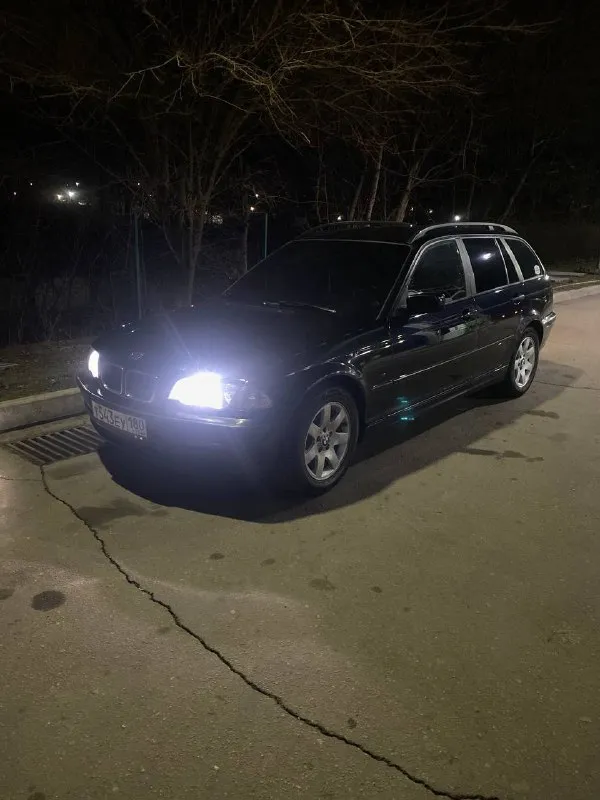 🚙марка: bmw e46 touring ⚙️двигатель: 2.0 (136л. с) ⛽️вид топлива: 📅год выпуска: 2000 💴цена:.444000руб торг обмен 🗺️пробег:530.000 км 📦:кпп :механика ⚜️я собственник владею больше года, много чего сделано по машине ! с машиной отдам много запчастей новых и б/у и летную резину на диска по машине требует внимание по кузову все остальные доп вопросы по телефону +79494381606 или в телеграмме 📍•город мариуполь 📲 tg: @pentagon2320 📞 звоните: +7(949)4381606 - фотография - 2