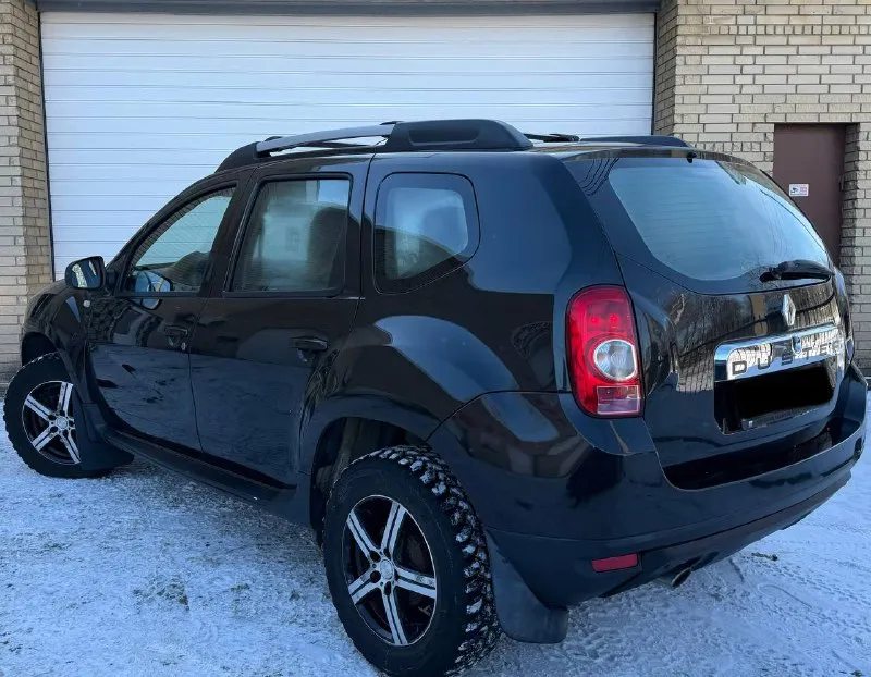 Продаю renault duster 2014 год пробег 138.500 объем двигателя 2.0 механика 6 ступка полный привод 4х4 состояния идеальное в родном окрасе без дтп все стекла родные готов на любые проверки авто без запретов, залогов и штрафов за машиной очень ухаживали есть все необходимое для комфортного вождения. салон чистый, ухоженный комплектация, подогрев стекол, стеклоподъемники, кондиционер, мульти руль, bluetooth, подогрев сидений в машине есть все для удобства 2 комплекта резины в подарок ! цена 880.000 +79496001893 - фотография - 6