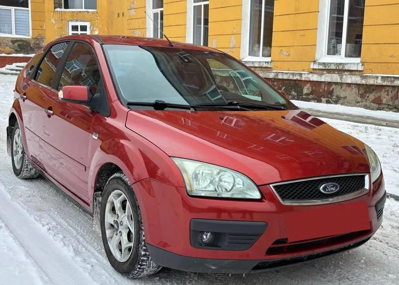 Срочно ‼️ продам ford focus 2007г. авто в превосходном состоянии! в жирной комплектации! зеленая автотека (без дтп). 8 лет в одной семье! кузов как по фото, гниль или ржавчина отсутствуют! герметики завод! родное остекление! техническая часть абсолютно без вложений! двигатель коробка ходовая на отлично! мотор 1.8 работает ровно! без постороннего шума! масло не берет! кпп переключается плавно! без хрустов и вылетов! ходовая часть взбитая! без стуков и скрипов! комплектации chia, климат контроль, система abs esp, подогрев сидений, гидроусилитель руля, 4.стеклоподъемника, эл. регулировка зеркал, заводские книжки, два ключа, сигнализация matrix 300x с автозапуском. документы чистые без штрафов запретов, оформление без проблем! цена 505.000 реальному покупателю хороший торг! тел: +7 (949) 092-80-91 тел: +7 (949) 426-74-93 telegram: +7 905 496-06-38. - фотография - 2