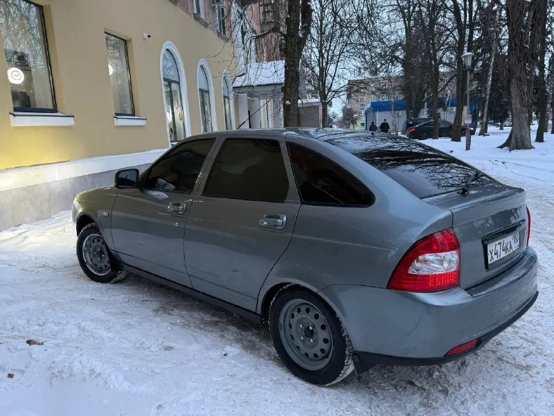 Продам ваз priora 2013 год автомобиль в идеальнейшим состоянии!!! я второй хозяин за всё время родной пробег 132тыс вся в родном окрасе без дтп! без сколов и тд хранилась в теплом гараже! в машину вложено душа и много денег! переодета в приора 2 родные бампера и стопы имеются выхлоп subaru саунд полная трасса хорошая акустика буфер усилитель и тд везде led лампы фсо два этажа сигнализация с автозапуском две пары колёс зима новая лето на дорогих дисках оригинал! и многое другое! цена 540 тыс торг +7 (949) 532-36-51 если не дозвонитесь пишите в telegram 📞 звоните: +7(949)5323651 - фотография - 7