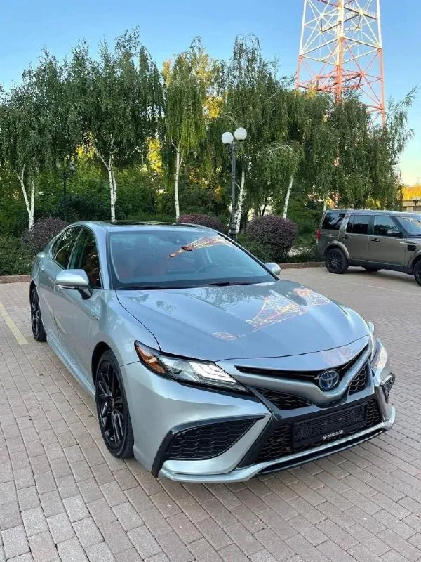Toyota camry год: 2021 тип кпп: автоматическая пробег: 142000 дополнительная информация: гидрид 2021... - фотография
