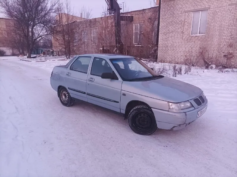 Продам ваз 2110 2005 года 65т. руб. 1.6 8кл. , на полном ходу. г. зимогорье +79592207009 📞 звоните: +7(959)2207009 - фотография - 3