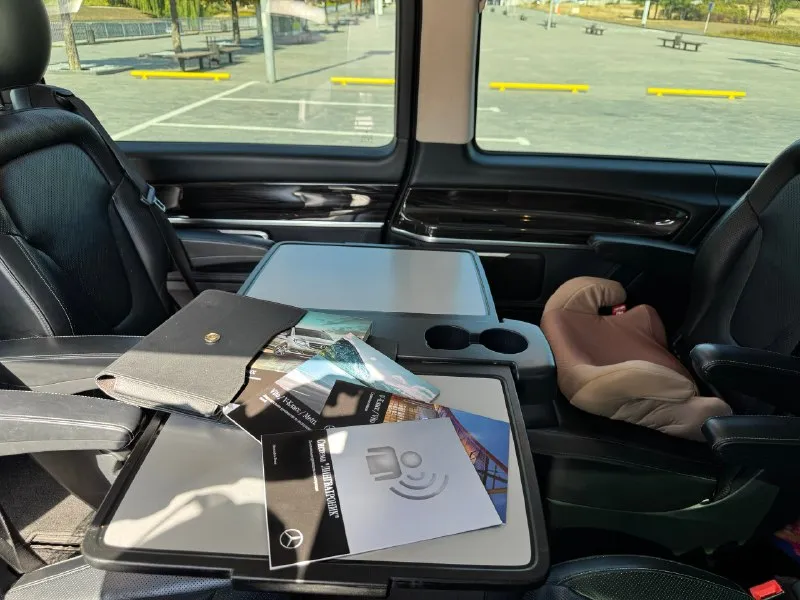 Продам mercedes v 250 d 2.1 4матіс ат (190 л. с.) 2017 год. v 250 d. 4 matic. комплектация: exclusive пробег 250000 адаптивные фары, круиз контроль, климат контроль раздельный, подогрев (вентиляция) всех сидений, холодильник, подогрев (охлаждения) подстаканников. камера 360. помощь в парковке. зимняя резина. 6 мест с водителем два ключа. семейное авто. 3900000 учёт 180. торг. обмен. +79493331997. 📞 звоните: +7(949)3331997 - фотография - 8