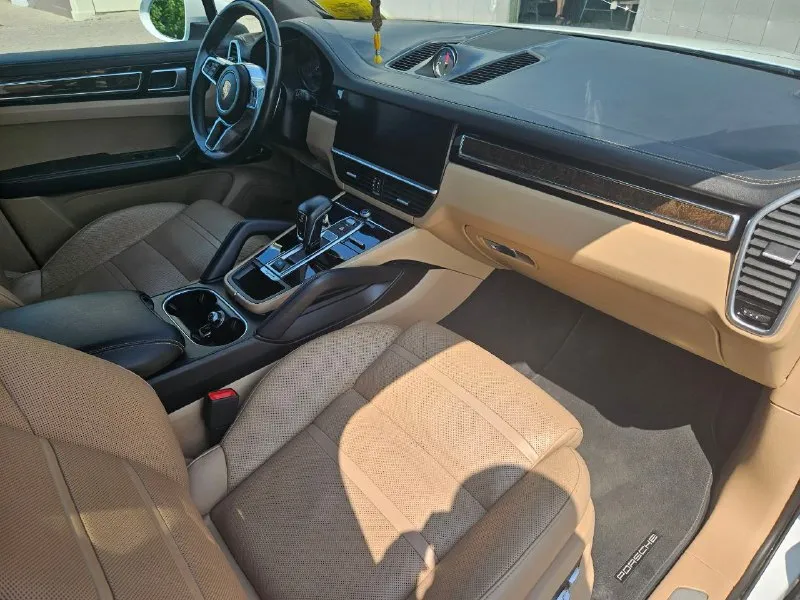 Продам porsche cayenne 2018 года пробег 45т бензин 3 литра цена: 6.000.000 рублей звонить: +79494287668 - кристина 📞 звоните: +7(949)4287668 - фотография - 9