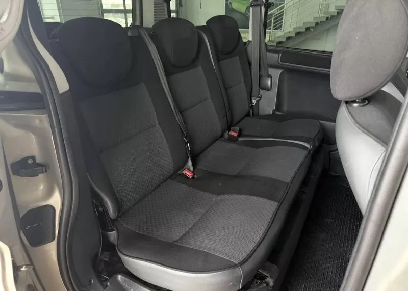 Ситроен берлинго пасажир. год 2007 объем 1.4 механика пробег 239т, км кондиционер, стеклоподъемник, центральный замок, подогрев сидений, гидроусилитель руля, в хорошем состояний все как на фото двигатель коробка без нареканий, хороший робочий и семейный автомобиль. г. мариуполь цена 420т, руб торг. тел: +79495806290 тел: +79613130222 - фотография - 10