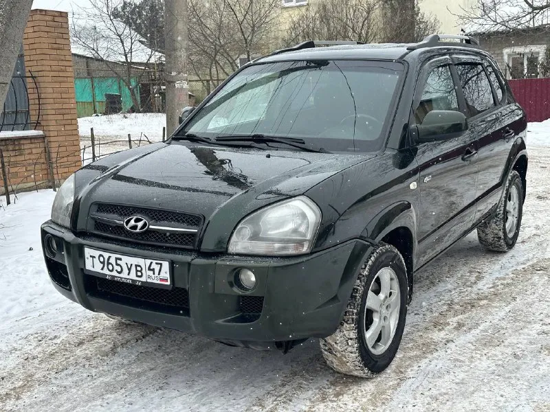 Продам hyundai tucson 2.0 бензин полный привод год выпуска 2007 коробка механика пробег 191000 тысяч... - фотография