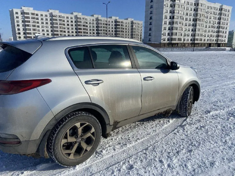 Продам kia sportage, 1.6 мотор gdi.140л. С. Цепь. Автомат 6ст ступ,
Передний привод
Покупал с салона 2021 сентябрь.
Кia motors мариуполь.
Пробег 77000 оригинал,
Комплектация comfort +. Подогрев всех сидений, руля, лобового заднего стекла.2х зоннный климат.
Датчик дождя света, управление на руле,
Состояние хорошее, все оригинал, замена всех расходников по регламенту.
Цена 2350.000
+79889730164 - фотография - 2