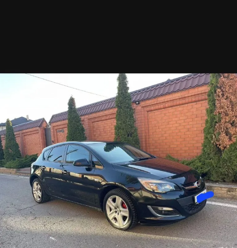 Продам opel astra j рестайлинг 2012г.1.6 мт 175т. пробег авто в хорошем состоянии. вложений не требу... - фотография