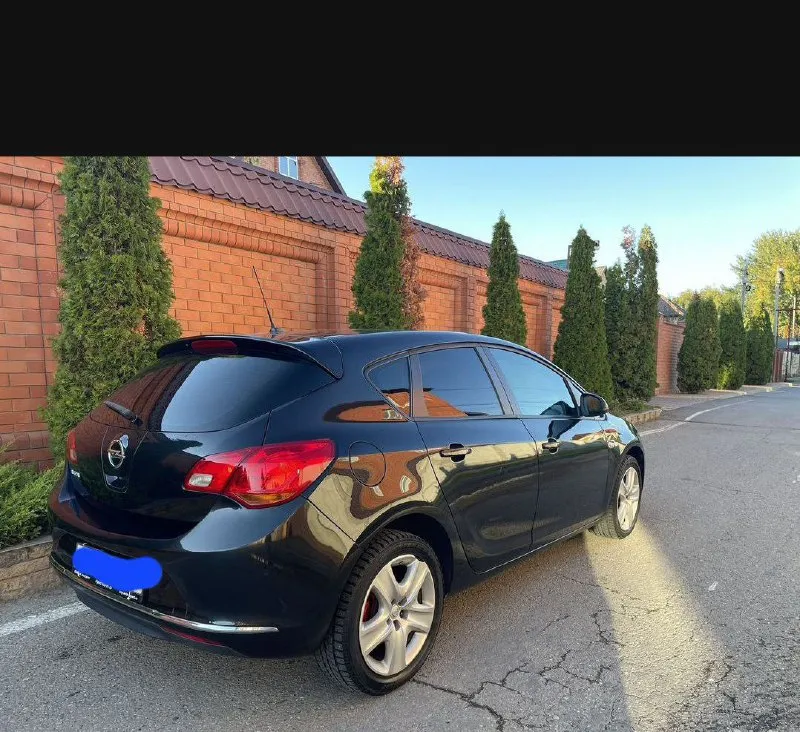 Продам opel astra j рестайлинг 2012г.1.6 мт 175т. пробег авто в хорошем состоянии. вложений не требует. находится в мариуполе. +79496465481 770т. р. 📞 звоните: +7(949)6465481 - фотография - 2