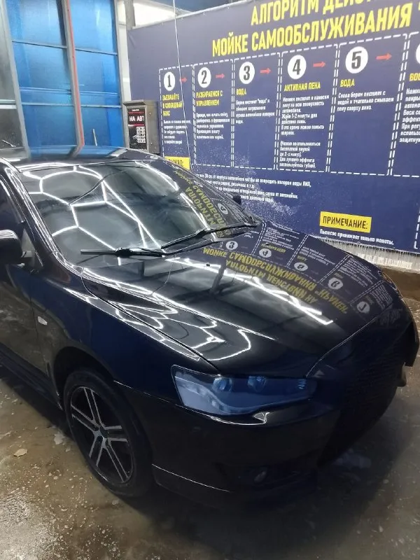 Митсубиси лансер х. т.с 2008год. пробег 239 тысяч км. обьем двигателя 1.8 литра. два хозяина. окрас... - фотография