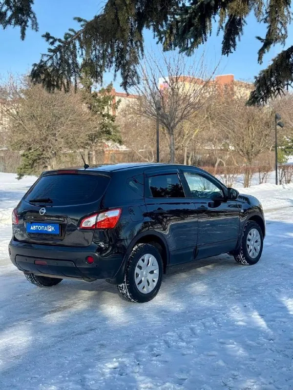 🇯🇵 nissan qashqai rest 💰цена: 870 000р 🏢город: мариуполь 📅год выпуска: 2013 🧾пробег: 184 786км. ⚙️двигатель: 1.6 16v. ⛽топливо: бензин ⚙️кпп: автомат 📞 телефон: +7-949-727-41-51 +7-949-551-91-52 +7-989-263-55-56 hr16 ✅ техническая часть на 5+ ✅ оригинальный пробег ✅ отличное состояние ✅ заводские стёкла ✅ отличная комплектация: ❄️ кондиционер (работает отлично), магнитола с bluetooth и камерой заднего вида, подогрев сидений, гур, abs, кожаный мультируль, хороший led свет, подлокотник, задний парктроник, омыватель фар, центральный замок. улица шевченко 2️⃣6️⃣9️⃣ 🏦 возможна продажа в кредит по двум документам. - фотография - 6